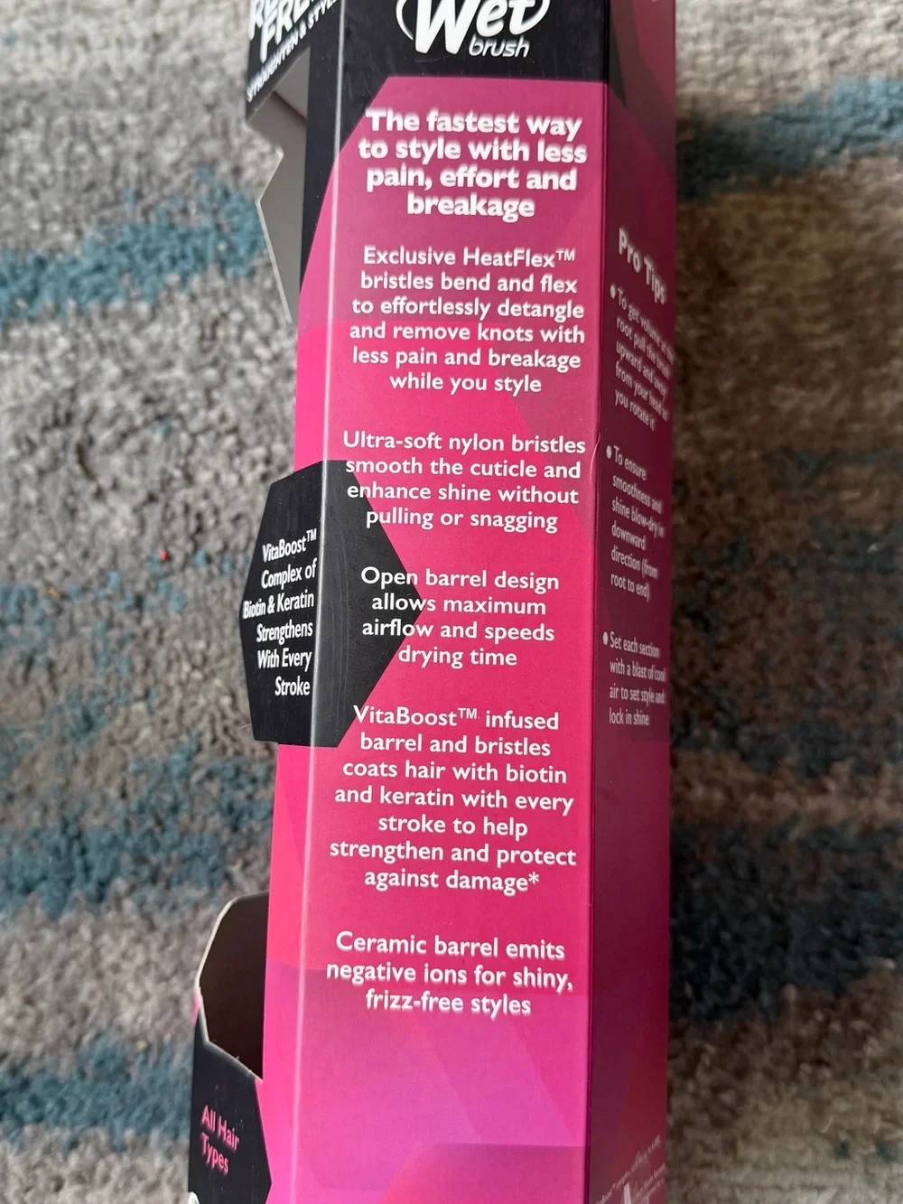 NIB Wet Brush Break Free Straighten & Style Round Brush